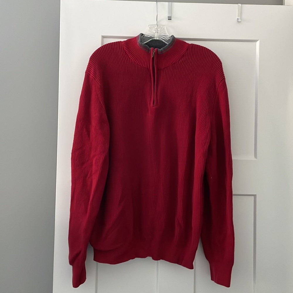 Men’s Izod quarter zip sweater